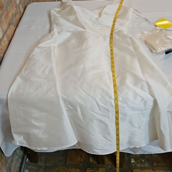 NWT Alfred Sung Wrap Bodice V neck Cocktail length dress size 6 - Picture 14 of 14